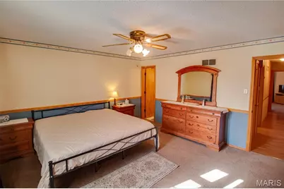 3933 Arbre Lane, Florissant, MO 63034 - Photo 20