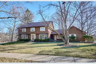 1652 Featherstone Drive, Town and Country, MO 63131 - Photo 1