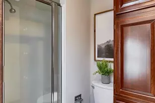 1652 Featherstone Dr, Town and Country, MO 63131 - Photo 24