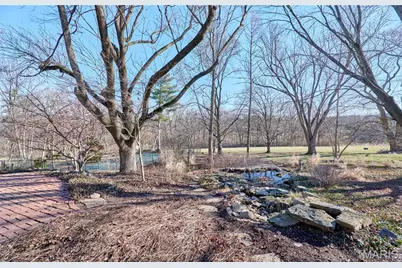 1652 Featherstone Drive, Town and Country, MO 63131 - Photo 48