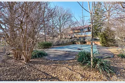 1652 Featherstone Drive, Town and Country, MO 63131 - Photo 52