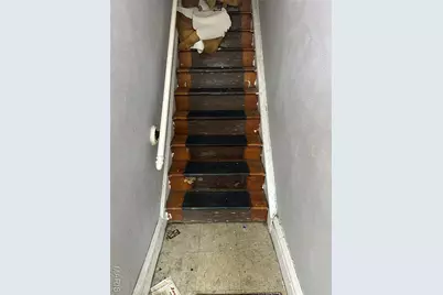 4210 Holly Avenue, Saint Louis, MO 63115 - Photo 2