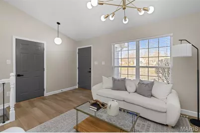 29 Salsibury Court, Lake Saint Louis, MO 63367 - Photo 4