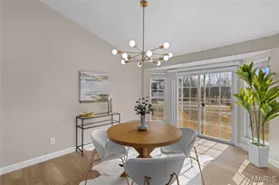 29 Salsibury Ct, Lake Saint Louis, MO 63367 - Photo 10