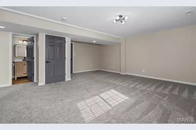 29 Salsibury Court, Lake Saint Louis, MO 63367 - Photo 22