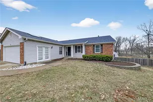 4 Walnut Creek Ct, Saint Charles, MO 63304 - Photo 44