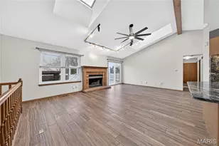 4 Walnut Creek Ct, Saint Charles, MO 63304 - Photo 6