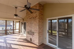 309 Greenbriar Estates Dr, Des Peres, MO 63122 - Photo 46