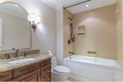 309 Greenbriar Estates Drive, Des Peres, MO 63122 - Photo 36