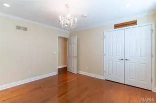 309 Greenbriar Estates Dr, Des Peres, MO 63122 - Photo 30