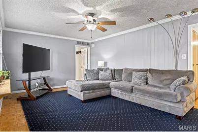 404 Conway Gardens Lane, Creve Coeur, MO 63141 - Photo 16