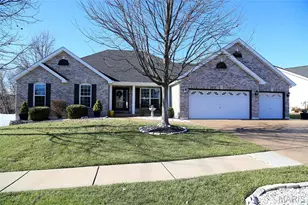 1365 Presidents Landing Dr, O'Fallon, MO 63366 - Photo 1