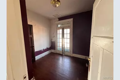 4940 Berthold Avenue, Saint Louis, MO 63110 - Photo 22