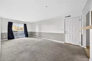 660 Materdie Ln, Florissant, MO 63031 - Photo 12