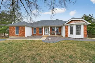 1905 Kings Row Manor, Unincorporated, MO 63146 - Photo 8