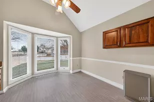 1905 Kings Row Manor, Unincorporated, MO 63146 - Photo 18