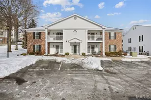 3425 Country Stone Manor Dr, Valley Park, MO 63088 - Photo 2