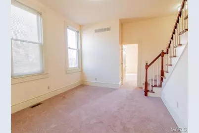 2402 S 10th Street, Saint Louis, MO 63104 - Photo 10
