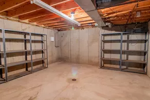 2402 S 10th St, Saint Louis, MO 63104 - Photo 16