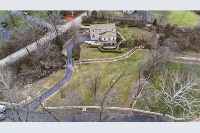 3 Countryside Lane, Frontenac, MO 63131 - Photo 2