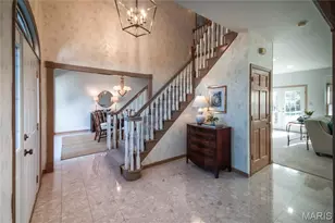 12762 Hezel Ln, Creve Coeur, MO 63141 - Photo 10
