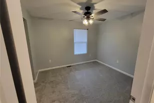 1051 Smith Ave, Ferguson, MO 63135 - Photo 18