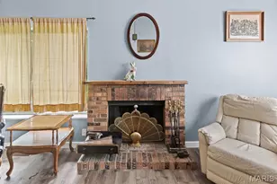 1284 Kew Gardens Dr, Florissant, MO 63031 - Photo 12