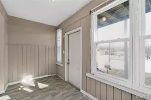 235 Military Rd, Saint Louis, MO 63125 - Photo 8