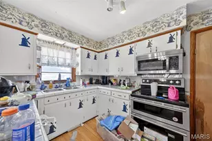 212 Boyd Dr, Louisiana, MO 63353 - Photo 8