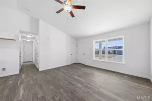 1015 Samwise St, Wright City, MO 63390 - Photo 14