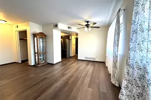 702 Materdie Ln, Florissant, MO 63031 - Photo 10