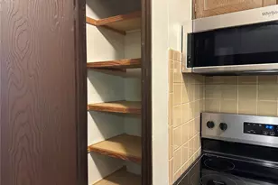 702 Materdie Ln, Florissant, MO 63031 - Photo 14