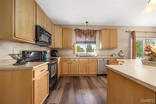 261 Three Cedars Dr, Lake Saint Louis, MO 63367 - Photo 12