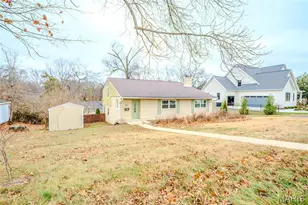 452 Iris Ln, Kirkwood, MO 63122 - Photo 4