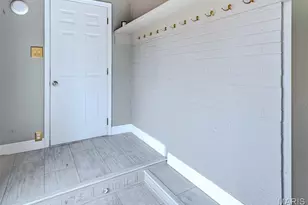 452 Iris Ln, Kirkwood, MO 63122 - Photo 32