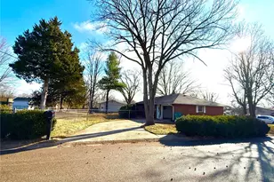 281 Mervin St, Sullivan, MO 63080 - Photo 4