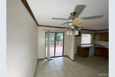 2074 Duclair Parkway, Saint Charles, MO 63303 - Photo 10