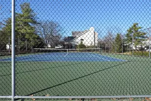 16735 Chesterfield Manor Dr, Chesterfield, MO 63005 - Photo 28