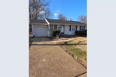 1222 Hoyt Drive, Bellefontaine Neighbors, MO 63137 - Photo 4