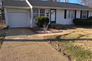 1222 Hoyt Dr, Bellefontaine Neighbors, MO 63137 - Photo 4