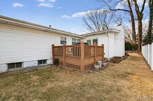 1215 Kostka Ln, Florissant, MO 63031 - Photo 30