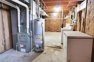 3652 Knollstone Dr, Saint Louis, MO 63135 - Photo 32