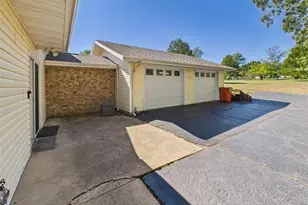 836 Stella St, Lebanon, MO 65536 - Photo 56