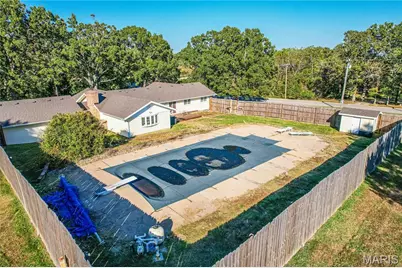 836 Stella Street, Lebanon, MO 65536 - Photo 2