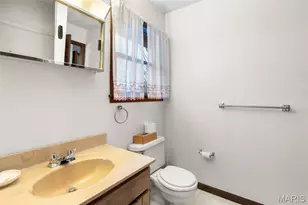 709 Ron Ave, Washington, MO 63090 - Photo 14