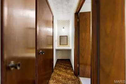 709 Ron Avenue, Washington, MO 63090 - Photo 12