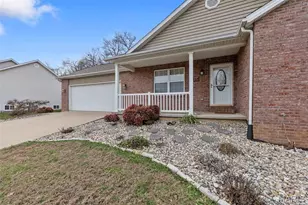 215 Matt Ln, Jackson, MO 63755 - Photo 2