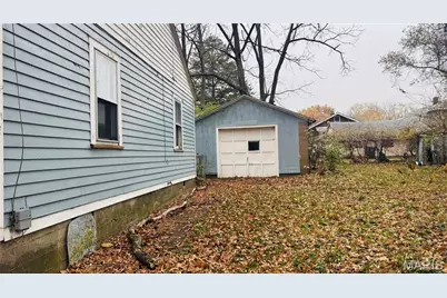 2645 Carson Road, Saint Louis, MO 63114 - Photo 14