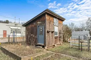 419 W 7th St, Hermann, MO 65041 - Photo 32