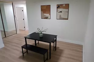 1251 Guelbreth Lane, Saint Louis, MO 63146 - Photo 10